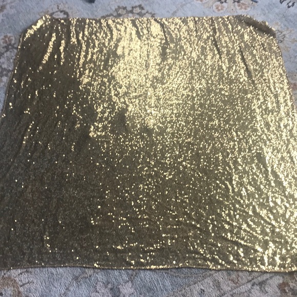 Other - Gold sequin table cover (or tree skirt) 49 x 45.